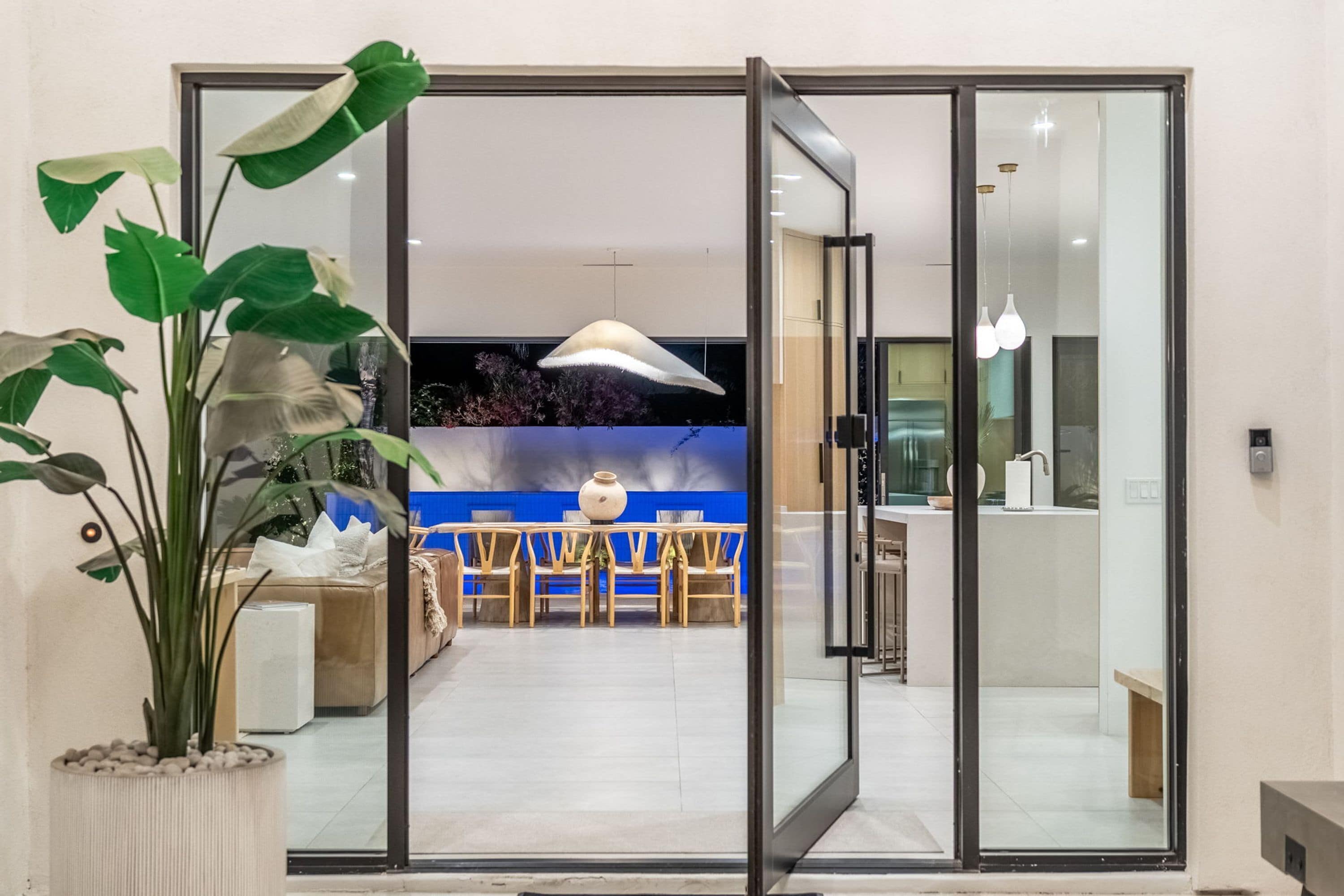 House | 5 bedrooms, Internet
