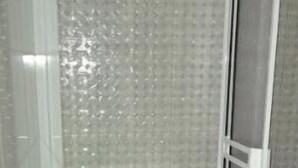 Dusche, Handtücher, Seife, Toilettenpapier