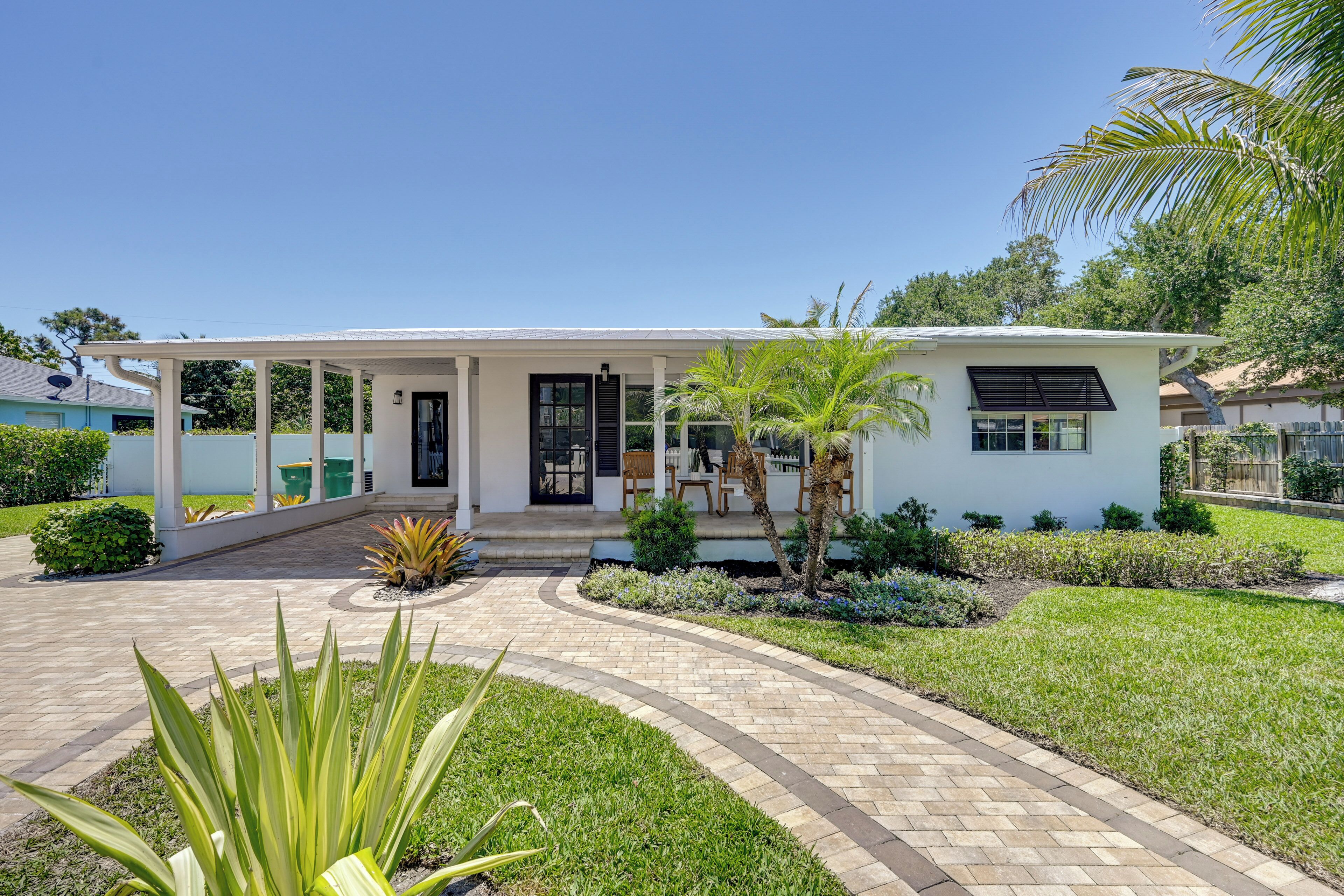 House (2 Bedrooms) | Front of property