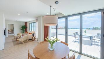 Suite, 2 Schlafzimmer | Wohnbereich
