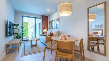 Apartamento estándar, mirando al mar | Zona de estar