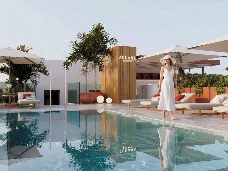 Seasonal outdoor pool