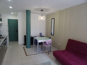 Interior - BEACH 20 METRES AWAY (Palavas-les-Flots)