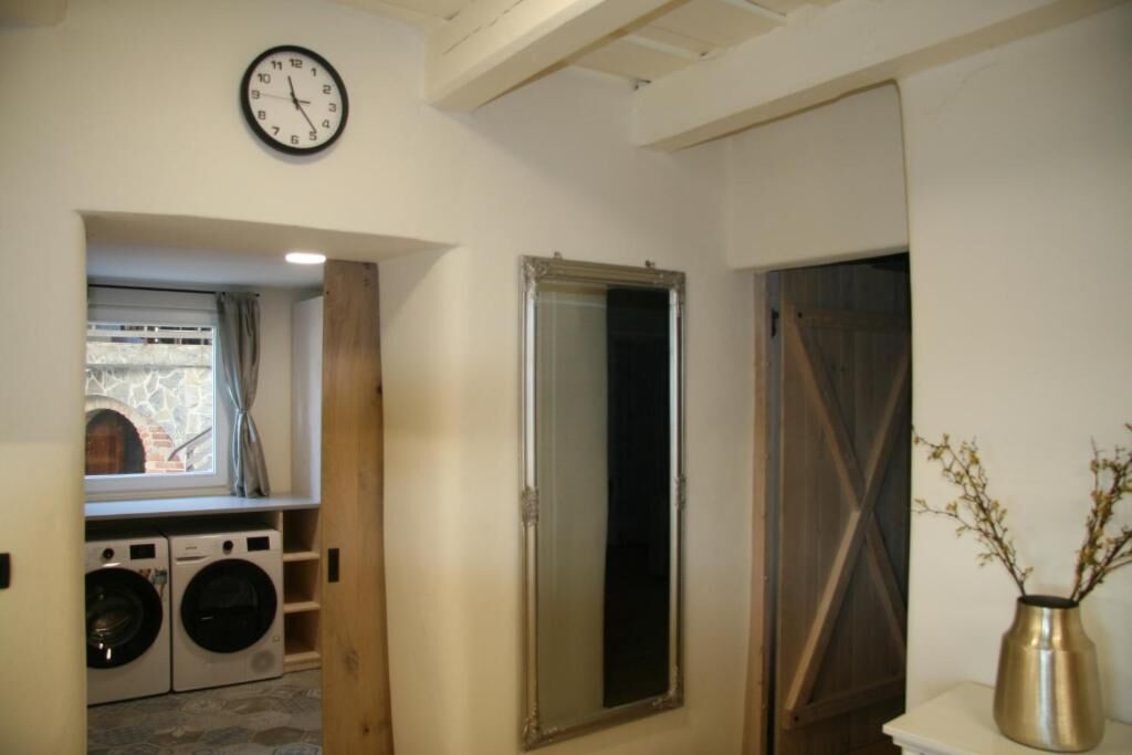 Standard Apartment, Patio, Garden View | Interior