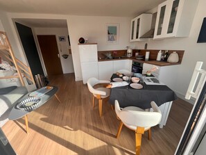 Dining - Vrbo Property (Le Pouliguen)