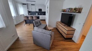 Smart TV, books - Rudolph Apartments Kleve - Apartment 5 (Kleve)