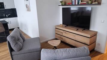 Smart-TV, Bücher