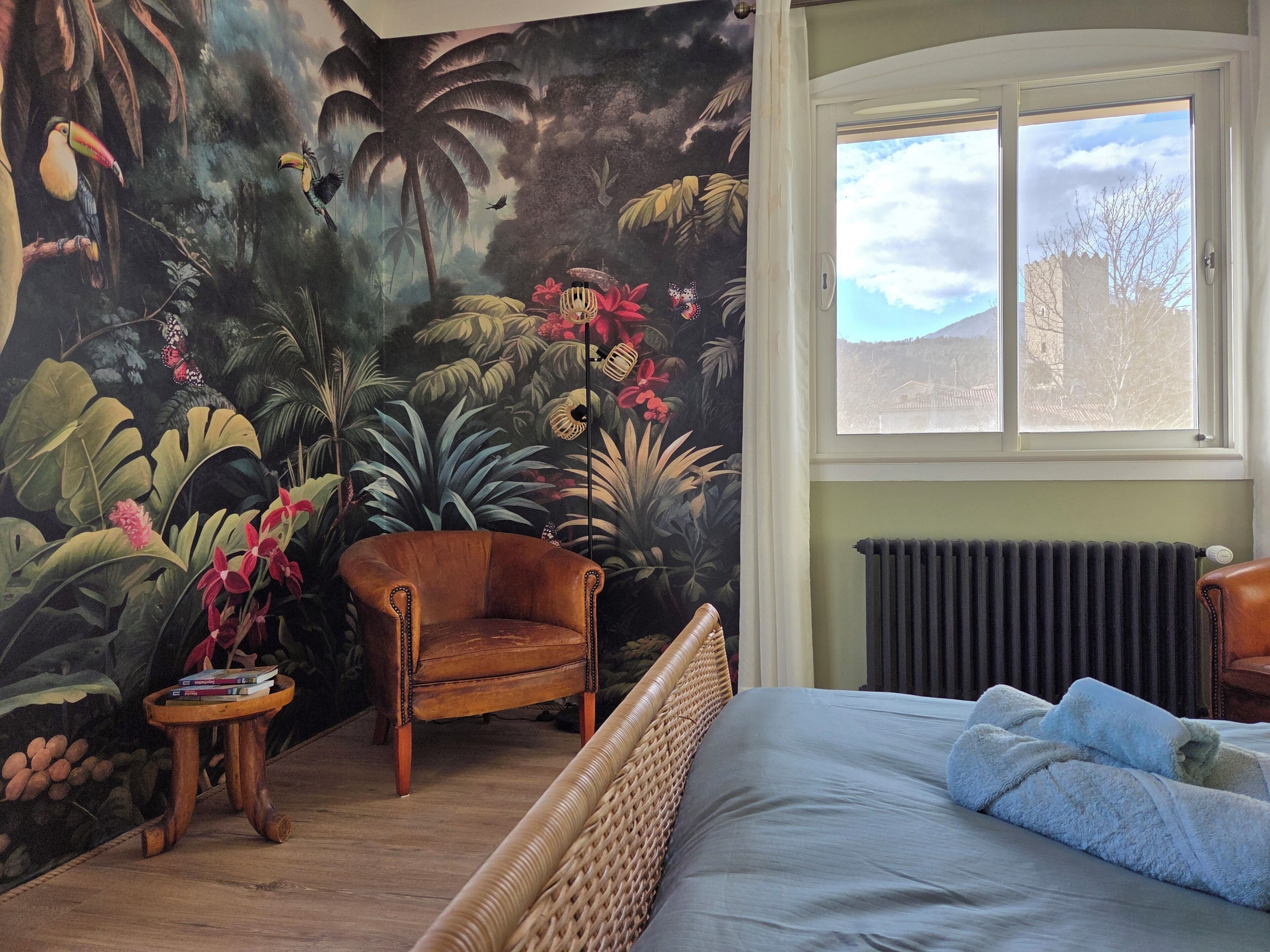 2 chambres, fer et planche à repasser, lit parapluie, Wi-Fi gratuit