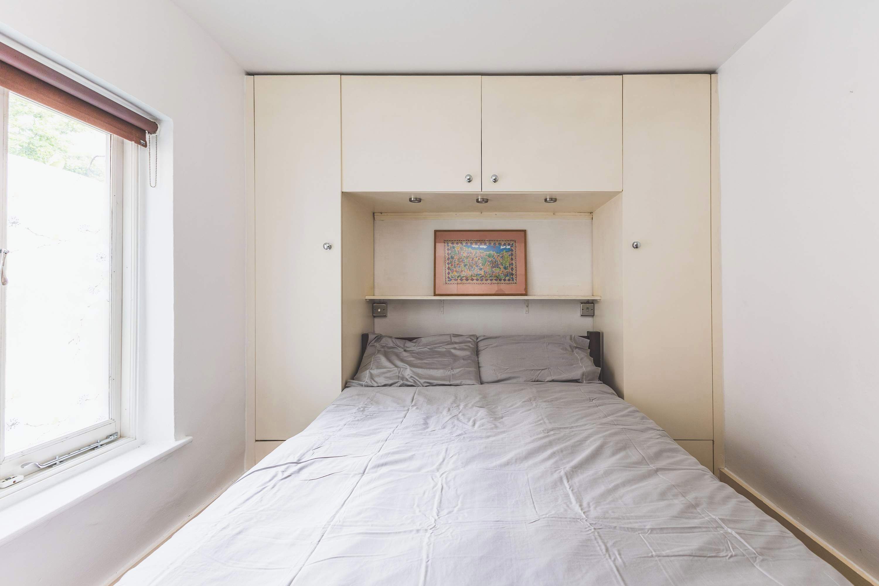 1 bedroom, iron/ironing board, internet, bed sheets