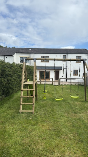 Children’s area -  Peaceful farmhouse stay close to Ribble Valley, Mrs Dowsons Farm Park, and more (Blackburn)