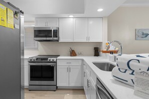 Unclassified image, 4 of 38, button - Shell Island Beach Club 7A | Beachfront Condo | 2 Bedroom 2 Bath (Sanibel)