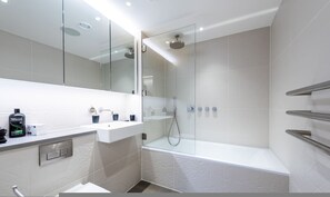 House - Stylish 2 Bed Flat in the Heart of Olympic Park (London)
