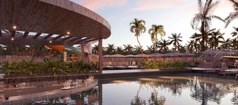 Beach Gav Resorts