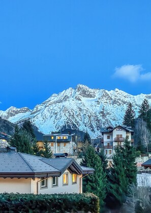 Apartamento, vistas a la montaña | Exterior