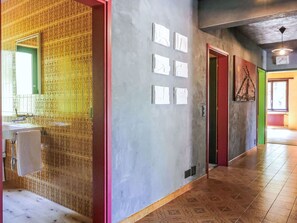 Bathroom - Cosy apartment for 6 people with WIFI, TV, patio, pets allowed and panoramic view (Semione)