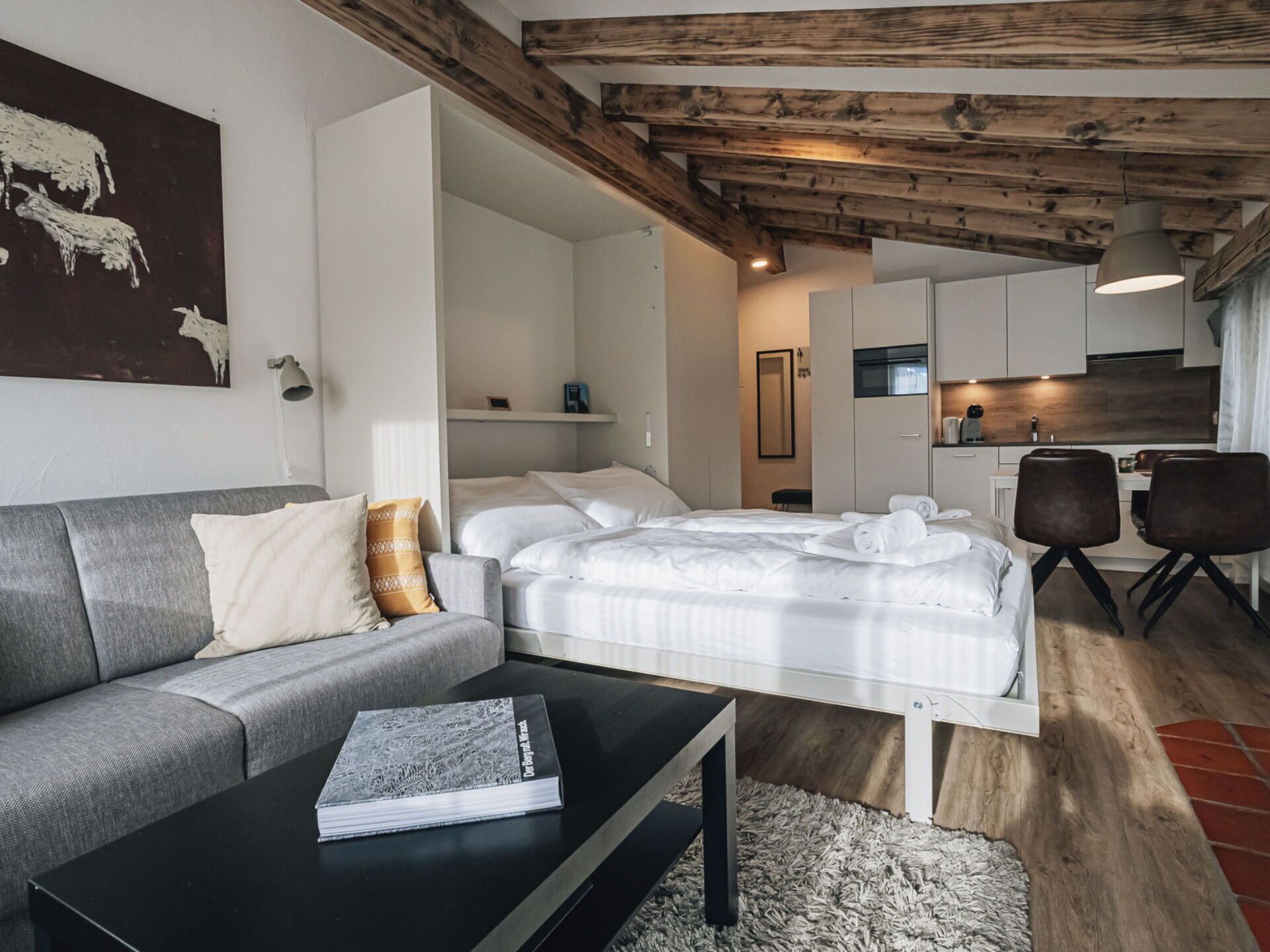 Schöne Wohnung Für 2 Gäste Mit  W-lan, Pool, Tv, Balkon Und Panoramablick - Safiental GR