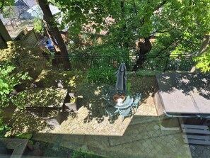 Outdoor dining - Rare: Huge High Park home on Subway
Steps to Bloor West Village & High Park (Toronto)