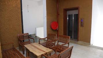 Habitación doble Deluxe, balcón, vista a la montaña | Interior