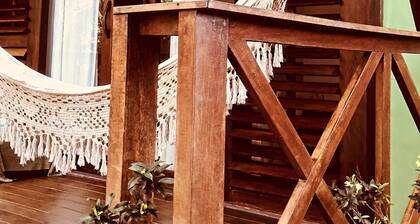 Premium Rustic-Tropical Suite: Charm, Balcony, Hammock and Nature