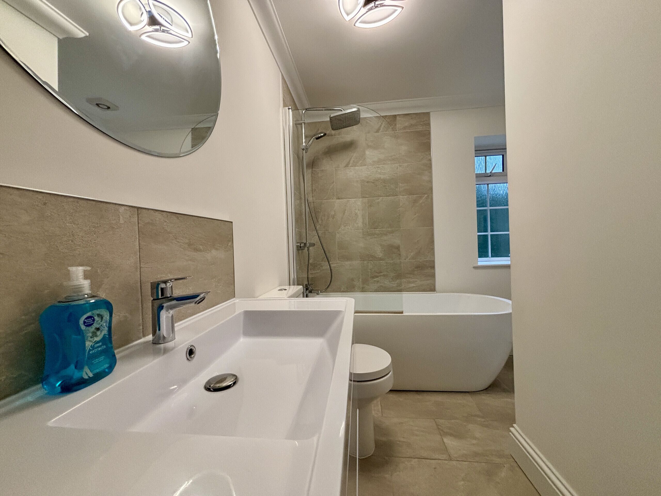 Shower, towels