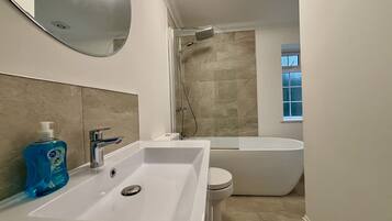 Shower, towels
