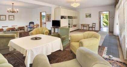 Holiday Home 'Leni' with Shared Terrace and Garden