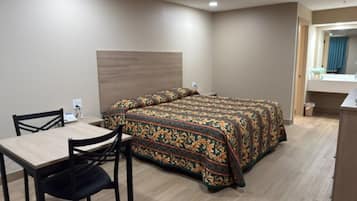 Standard Single Room | Desk, iron/ironing board, free WiFi