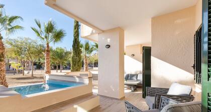 Appartement 'El Oasis Monaco' avec piscine partagée, Wi-Fi et climatisation