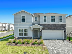 Exterior - Fantastic 10-bedroom house Near Disney, Davenport FL. (Davenport)