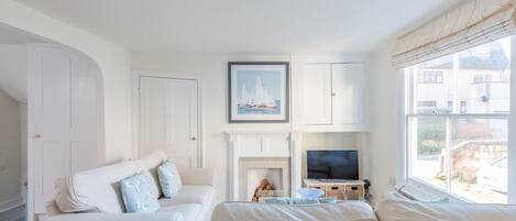 3 bedrooms