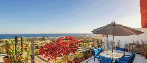 Apartment, Multiple Beds, Partial Ocean View (Alegranza E603) | View from room