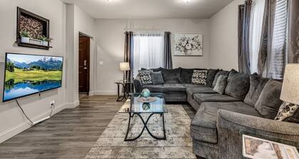 Lovely 2-bedroom townhome in Niagara Falls