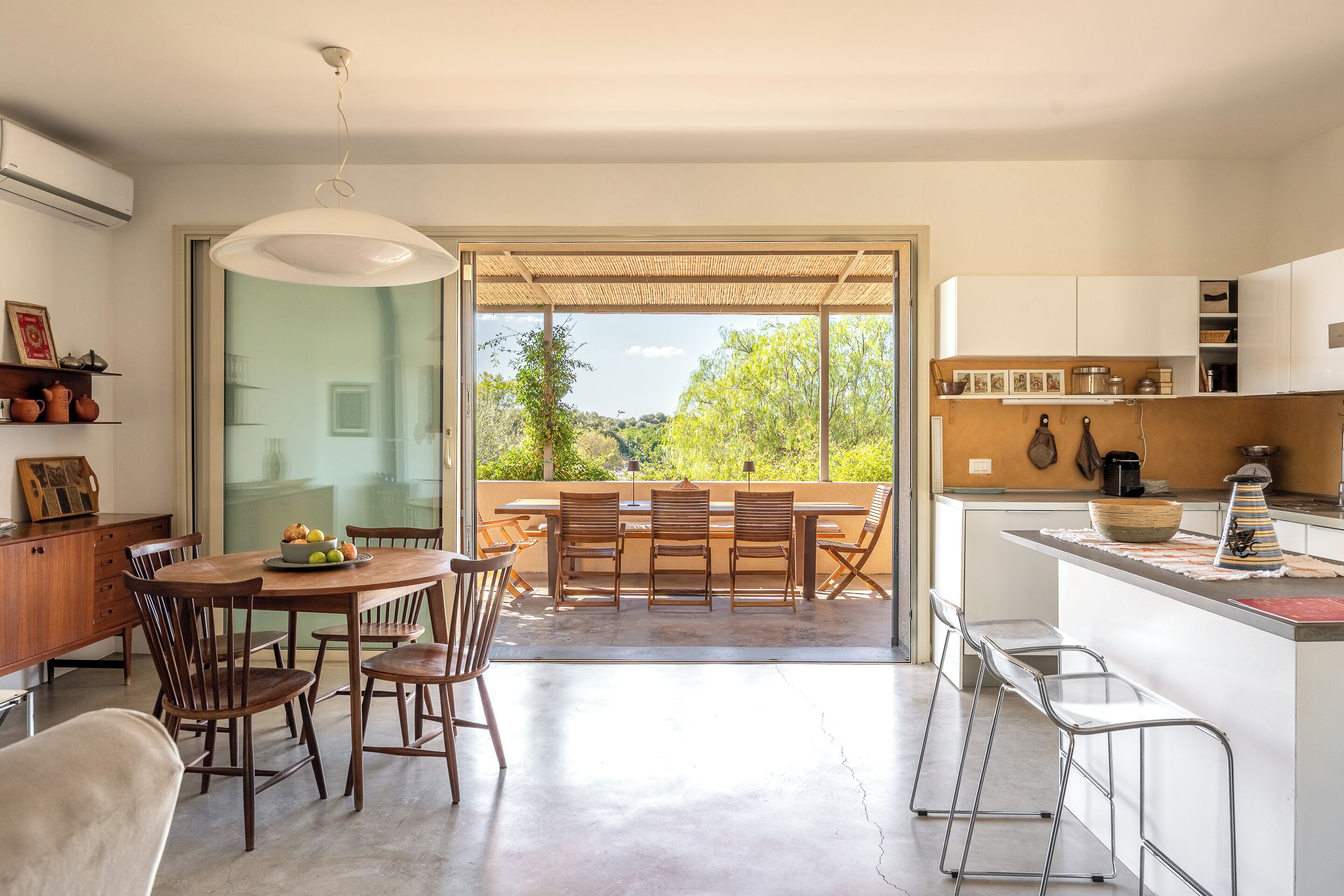 Villa, 4 habitaciones, patio | Interior