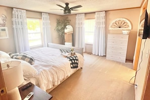 3 Schlafzimmer, Bügeleisen/Bügelbrett, Reisekinderbett, kostenloses WLAN