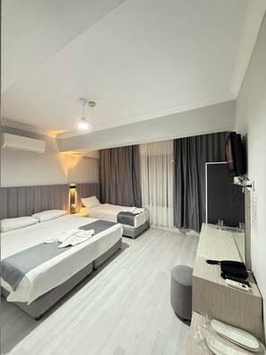 Iron/ironing board, free WiFi - SİDE ERAŞ HOTEL  (Manavgat)