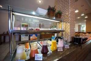 Dining - Hotel Metropolitano (Coronel Fabriciano)