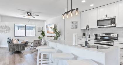 The Boho Beach Retreat – Heated Pool, Fire Pit & Family Fun Near the Beach