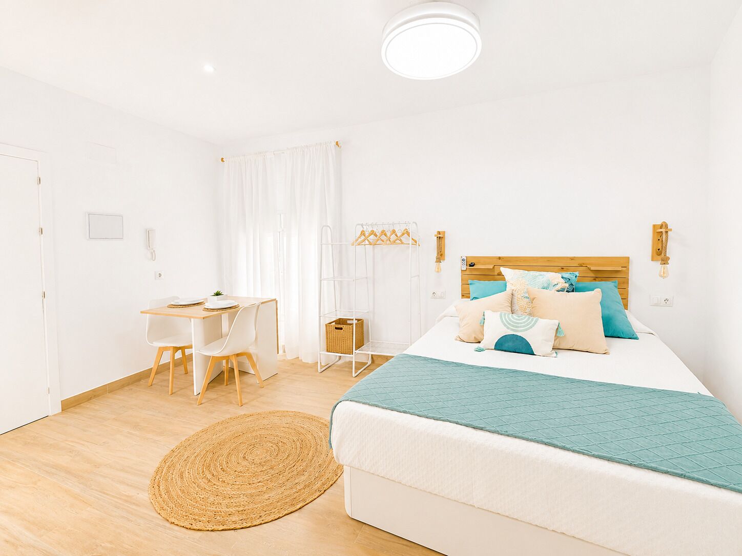 Wifi y ropa de cama