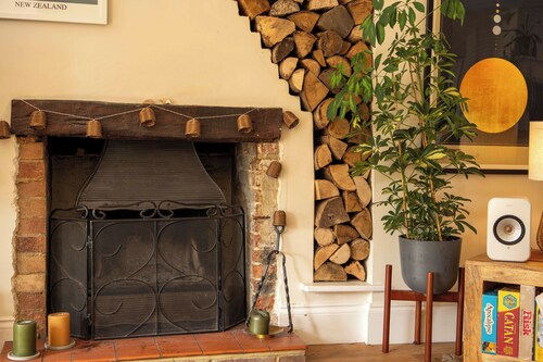 Cosy Sussex Cottage