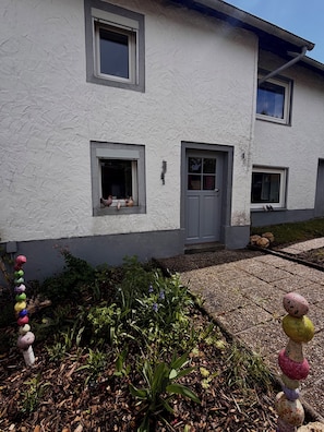 Exterior detail - Vrbo Property (Niederstadtfeld)