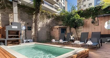 House in Soho Heated Pool, BBQ Grill & Playroom