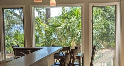3 Bdrm 2 Bath Waterfront Villa ON DATAW with Dock, Pool and Beach Pass!