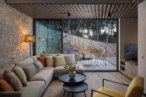 Living area - Villa Vale Estate (Sutivan)