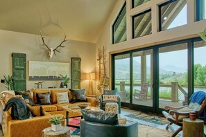 Smart TV - RiverBend Rio (South Fork)