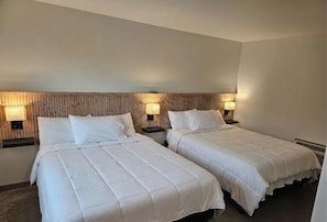 WiFi, bed sheets