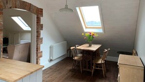 Dining - The Old Kennels - Pretty Loft Apartment in Devon (Dunkeswell)