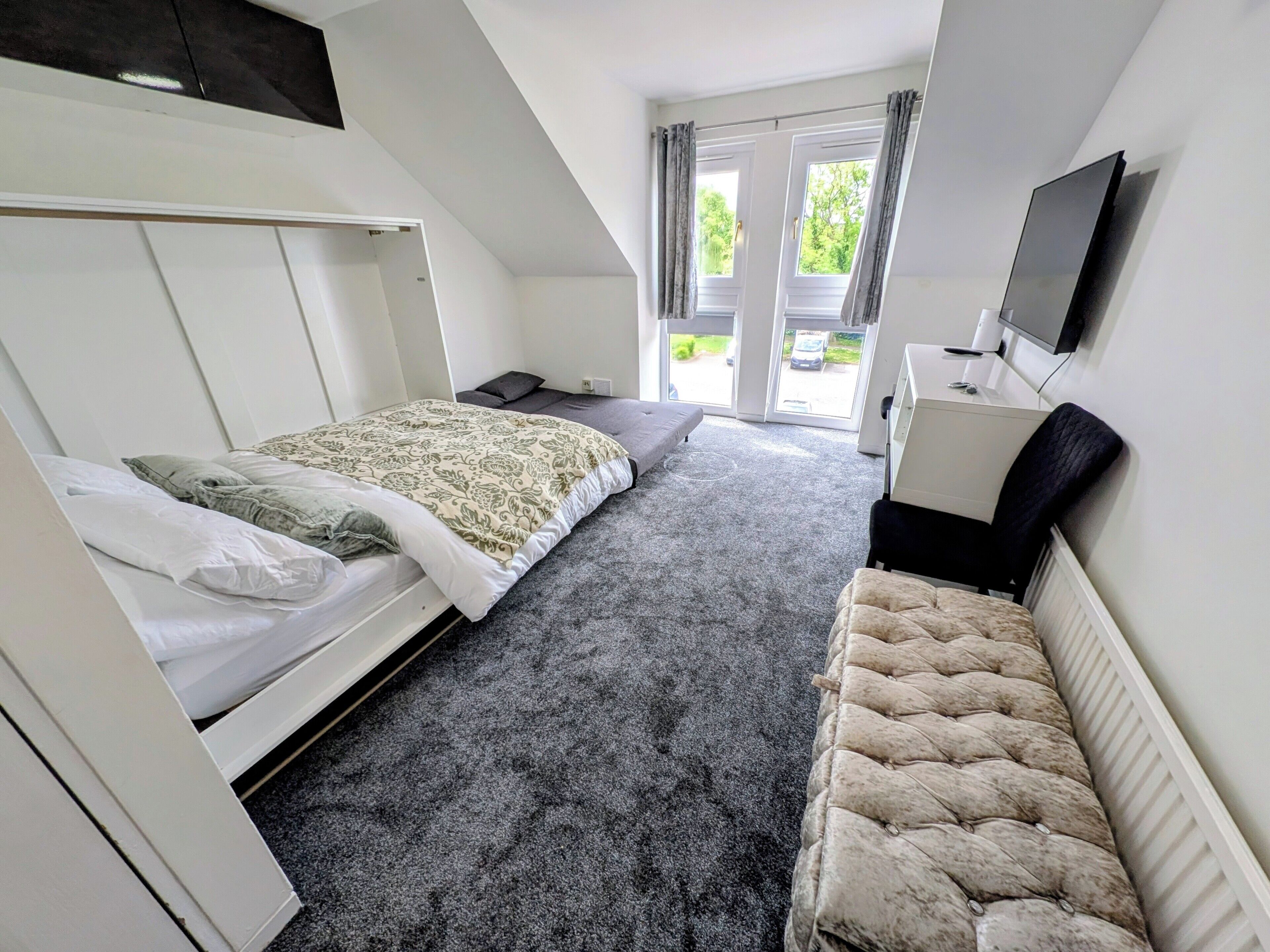 1 bedroom, iron/ironing board, free WiFi, bed sheets
