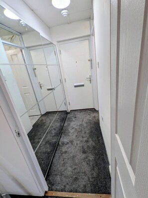 Interior - Modern Spacious Flat | Near Aylesbury Station -Brand new (Aylesbury)