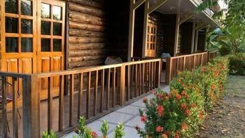 Family Room, Balcony, Garden View | Property grounds