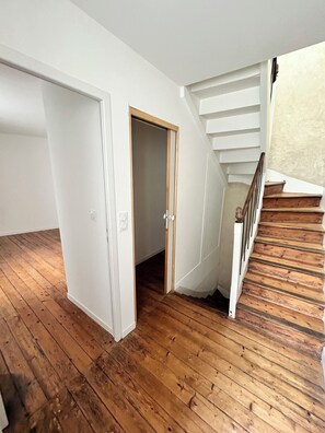 Interior - Vrbo Property (Quimper)